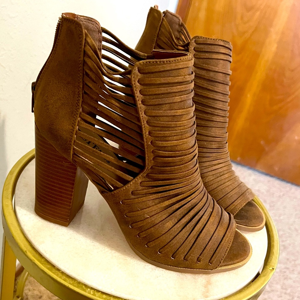Cute heel booties. Size 8. Only worn once.